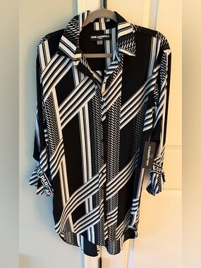 Karl Lagerfeld Black and White Graphic Button-Down Shirt  Dress size xs